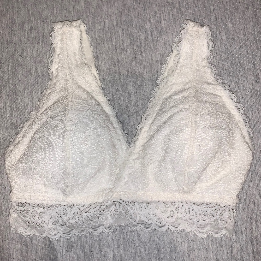 Maurices white bralette size small never worn!